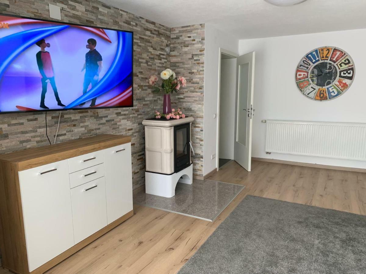 Terrassenwohnung In Estenfeld Bei Wuerzburg Eksteriør billede