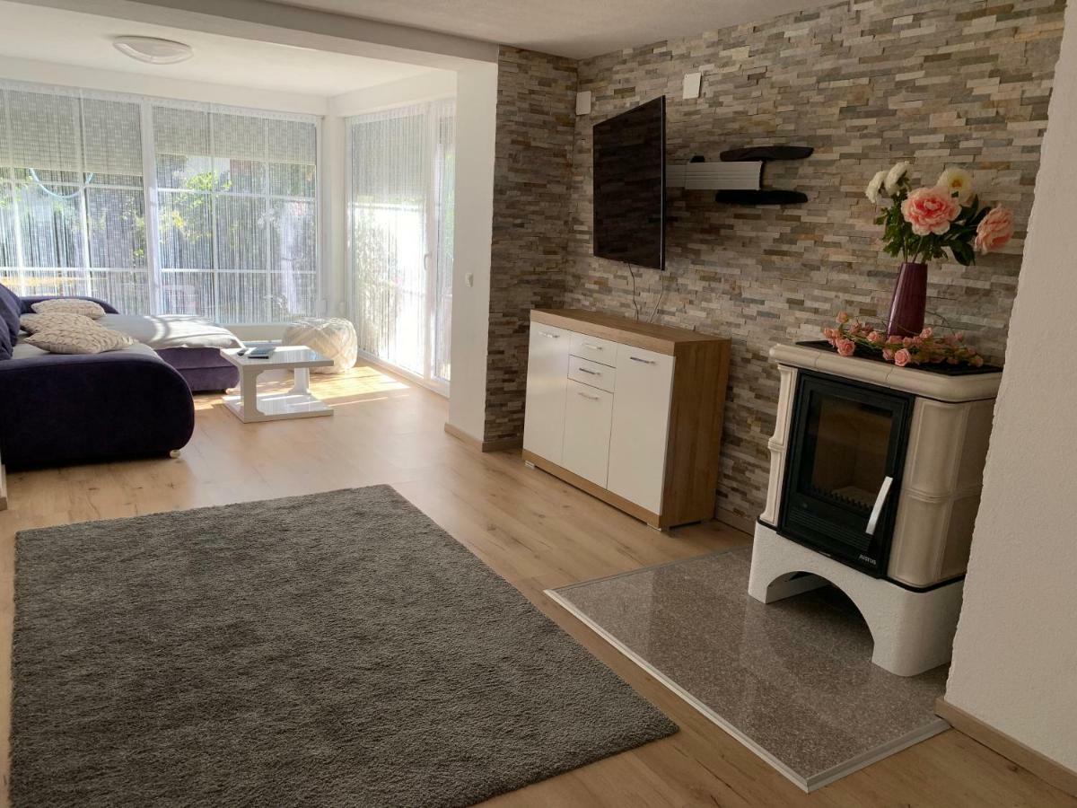 Terrassenwohnung In Estenfeld Bei Wuerzburg Eksteriør billede