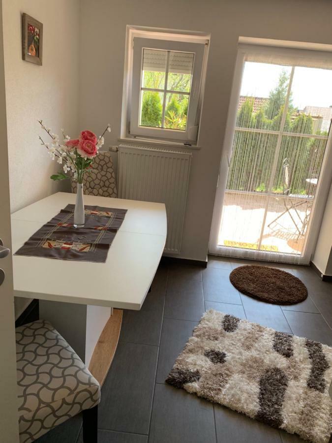 Terrassenwohnung In Estenfeld Bei Wuerzburg Eksteriør billede